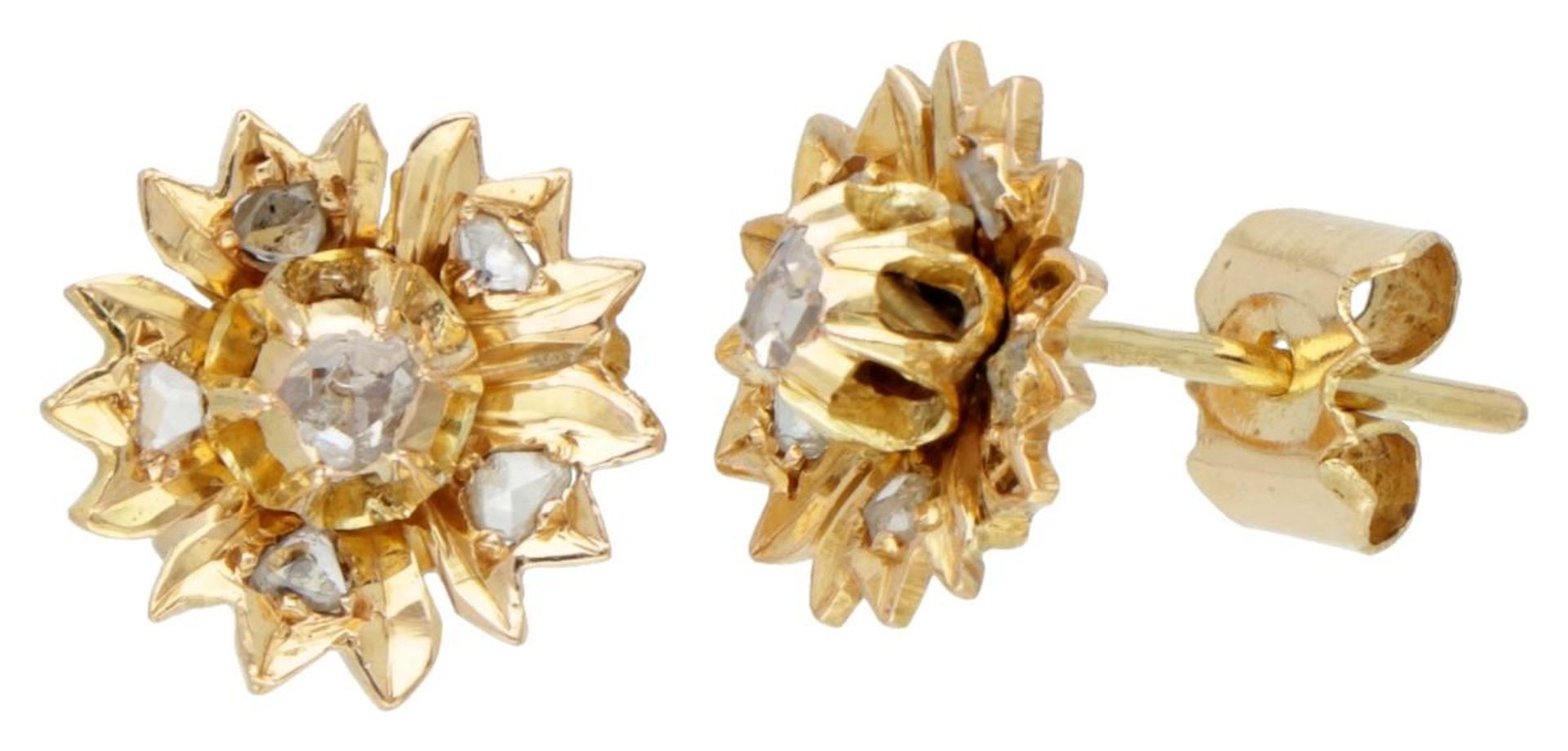 18K. Yellow gold antique cluster earrings set with diamonds.