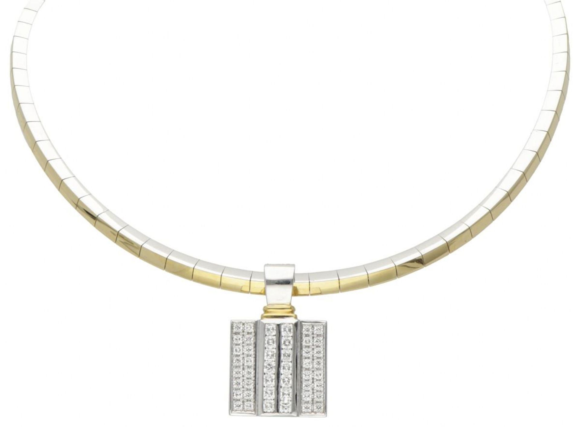 18K. Bicolor gold classic 'Flanders' necklace set with approx. 1.64 ct. diamond.