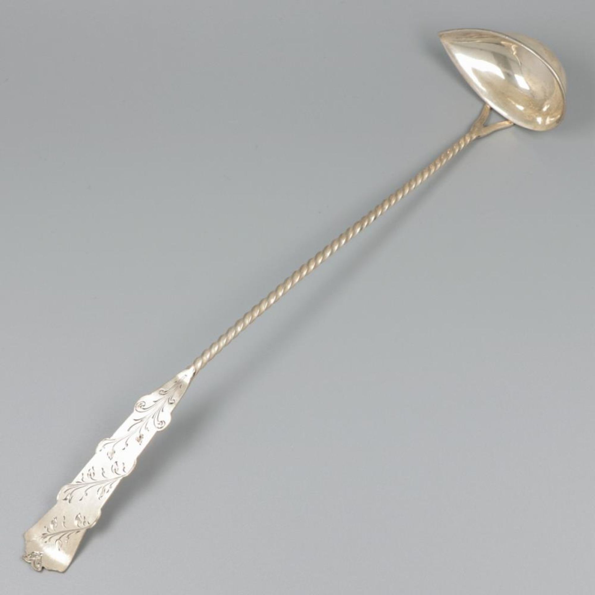 Bowl spoon silver.