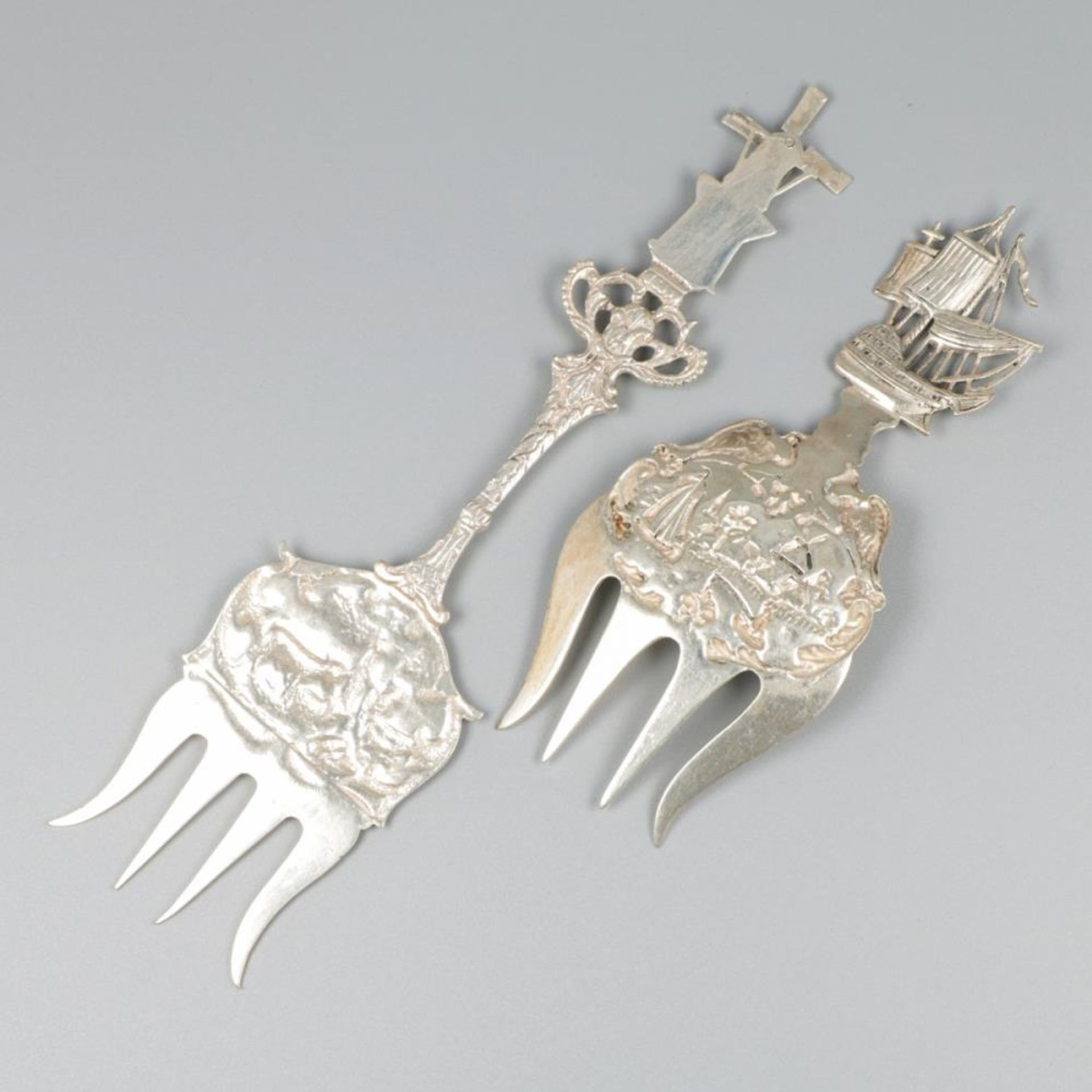 2-piece lot silver bread forks. - Image 2 of 7