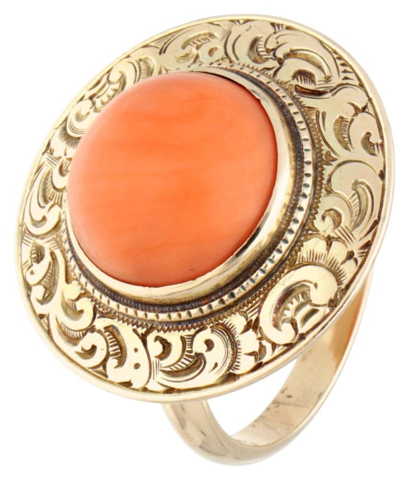 Antique 14K. yellow gold R.W. Edwards ring set with red coral.