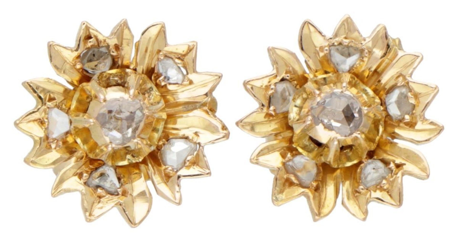 18K. Yellow gold antique cluster earrings set with diamonds. - Bild 2 aus 3