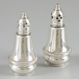 2-piece set of salt & pepper shakers silver.