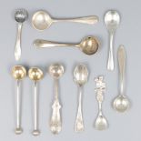 10-piece lot salt spoons silver.
