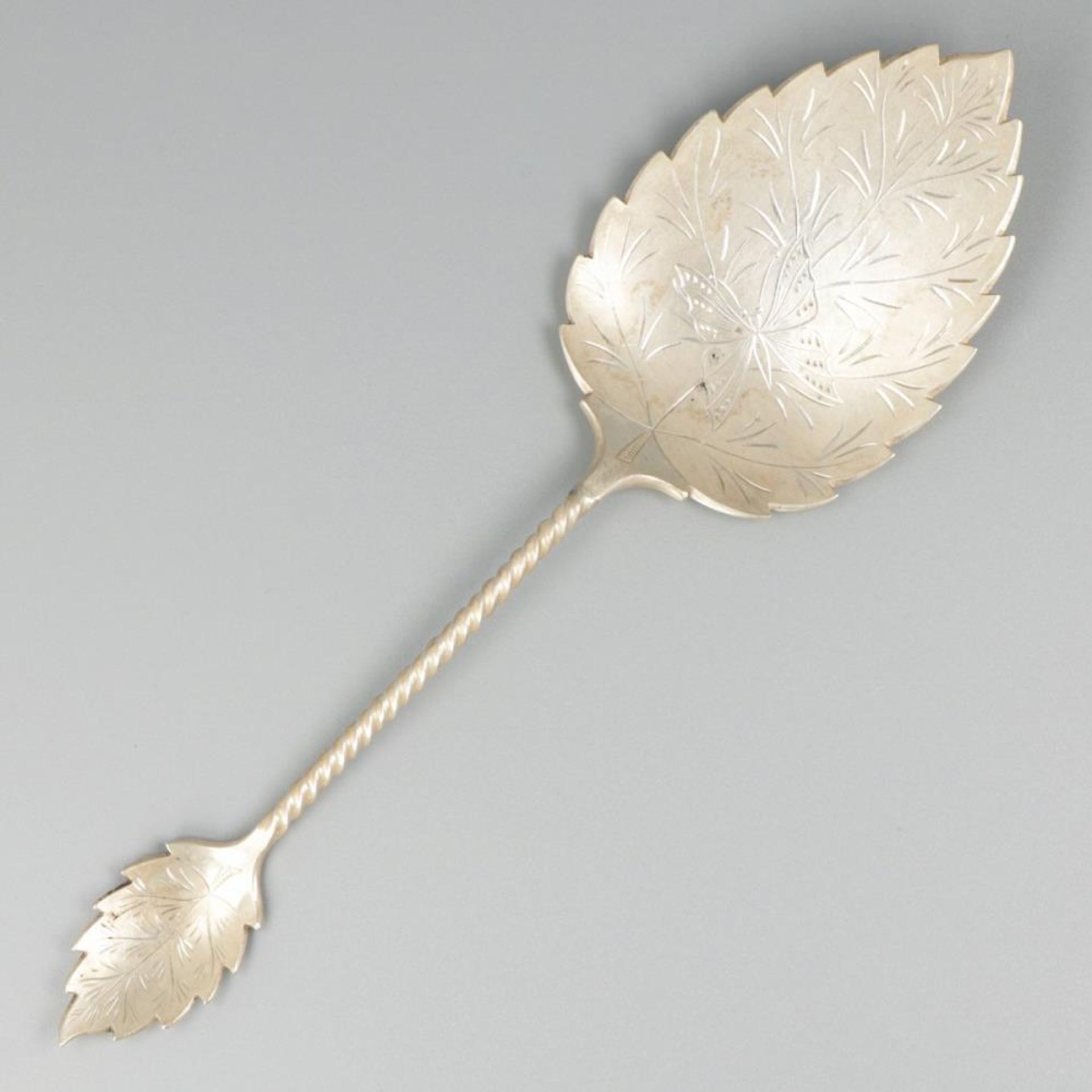 Cake / pastry scoop silver.