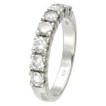 14K. White gold alliance ring set with approx. 1.02 ct. diamond.