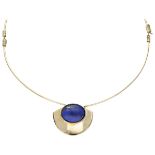 14K. Yellow gold collar necklace set with approx. 8.59 ct. lapis lazuli.