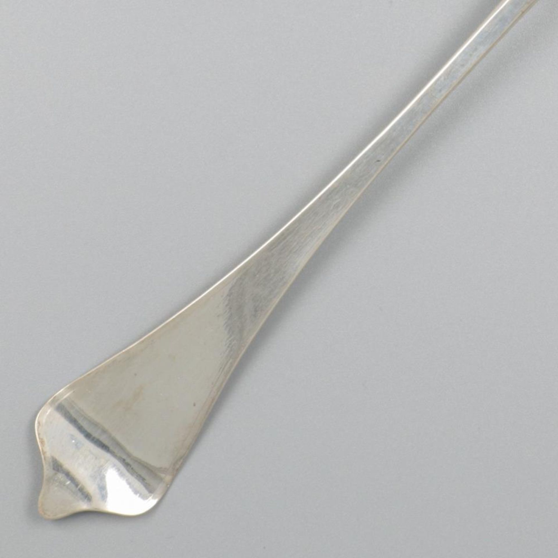 Spoon (Netherlands 18th century) silver. - Image 2 of 6