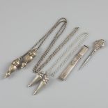 4-piece lot sewing kit silver.