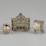 3-piece lot miniatures silver.