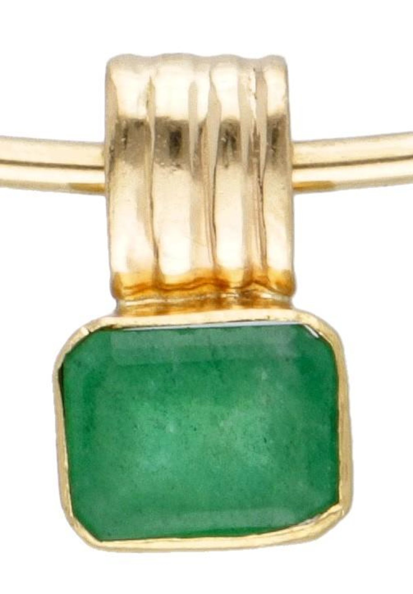 18K. Yellow gold collar necklace provided with a 14K. pendant set with approx. 2.03 ct. aventurine. - Bild 2 aus 3