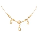 18K. Yellow gold Art Nouveau link necklace.