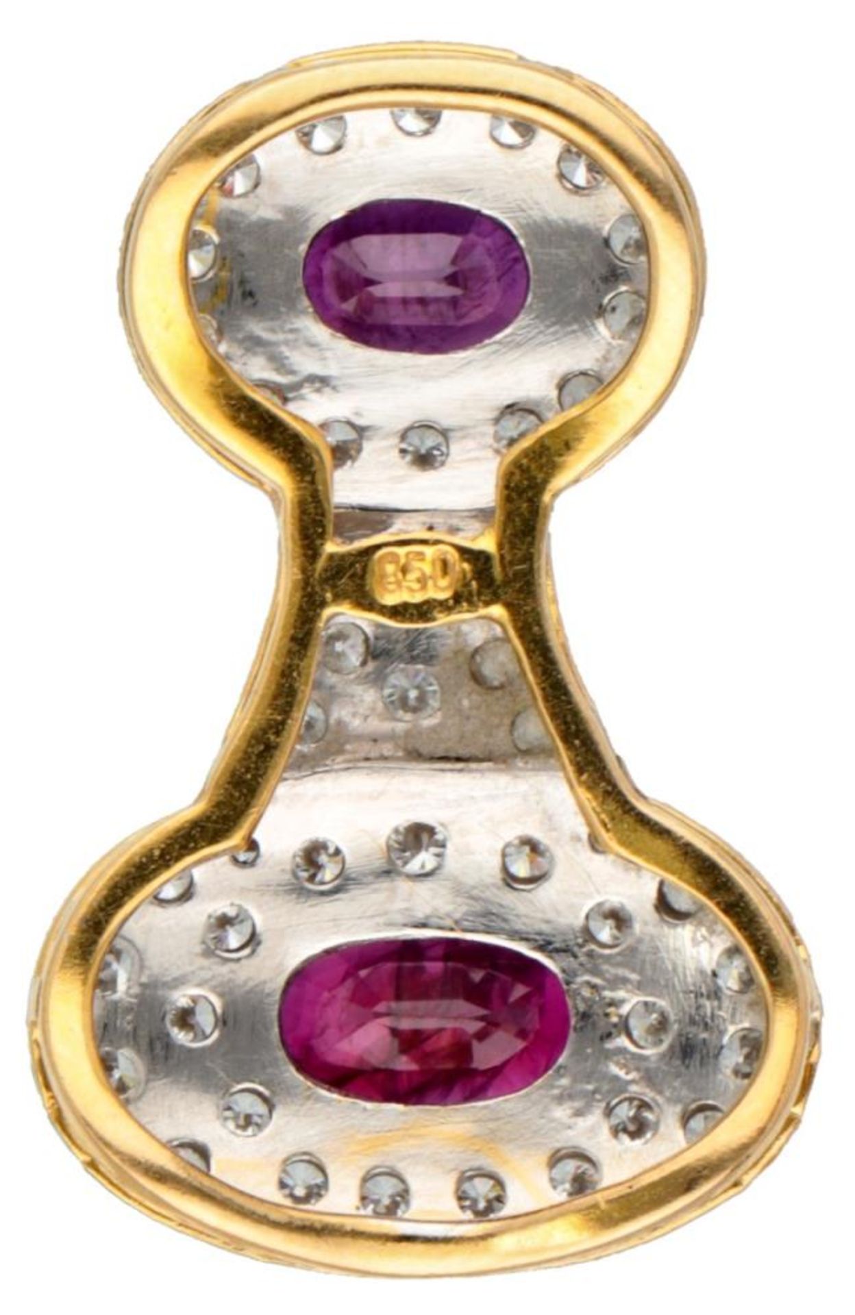 18K. Bicolor gold vintage pendant set with approx. 0.90 ct. diamond and approx. 1.91 ct. ruby. - Bild 2 aus 2