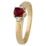 14K. Yellow gold ring set with approx. 0.35 ct. ruby and approx. 0.04 ct. diamond.