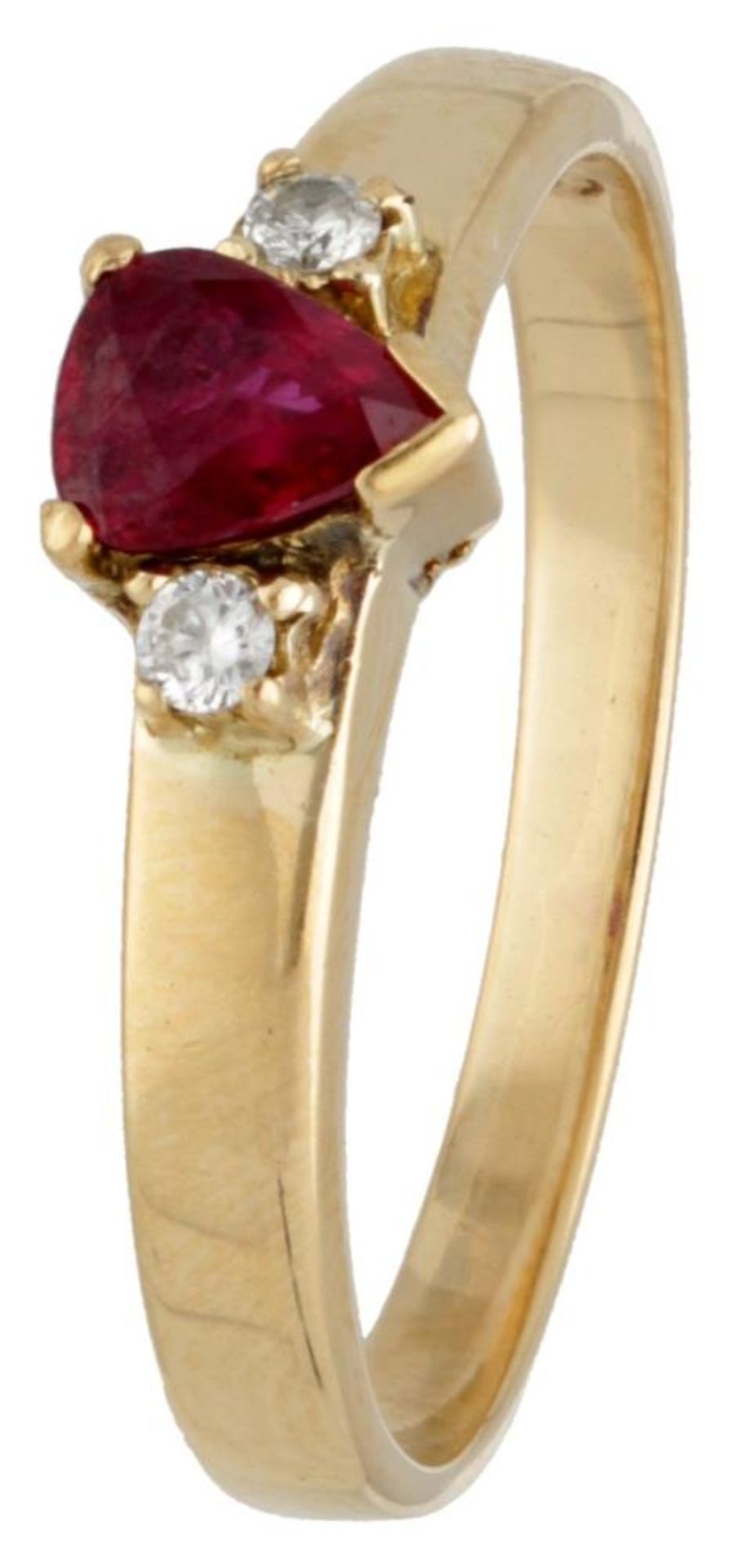 14K. Yellow gold ring set with approx. 0.35 ct. ruby and approx. 0.04 ct. diamond.