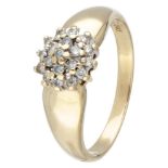 14K. Yellow gold cluster ring set with approx. 0.19 ct. diamond.