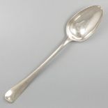 Vegetable spoon (18th century) silver.