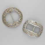 2-piece lot buckles silver.