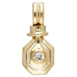 14K. Yellow gold vintage pendant set with approx. 0.25 ct. diamond.