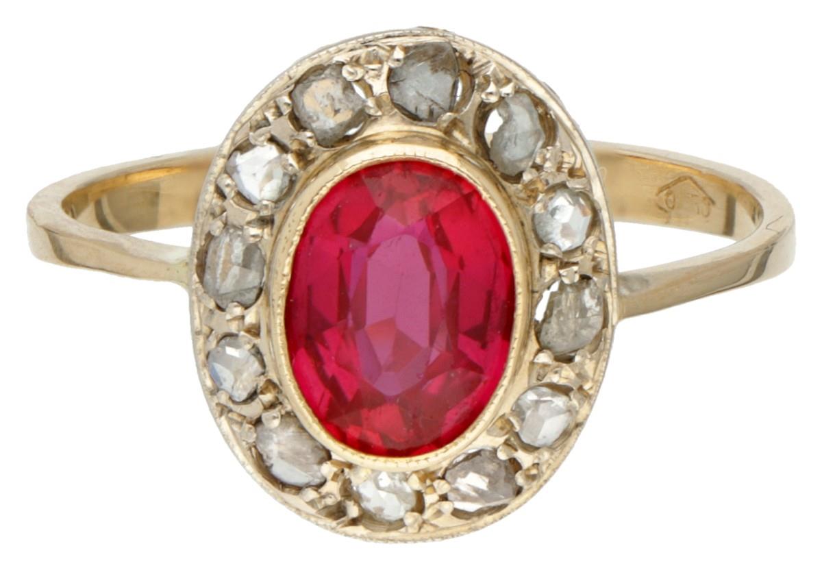 18K. Yellow gold Art Deco entourage ring set with diamond and synthetic ruby. - Image 3 of 3