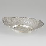 Fruit basket silver.