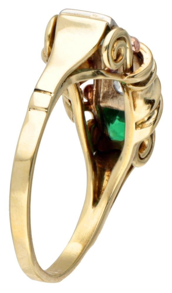 14K. Tricolor gold retro ring set with approx. 0.09 ct. diamond and tourmaline. - Image 2 of 2