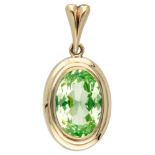 Vintage 14K. yellow gold pendant set with approx. 8.96 ct. synthetic spinel.