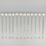 12-piece set of ice cream scoops silver.