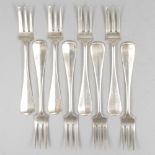 8-piece set of cake / pastry forks "Haags Lofje" silver.
