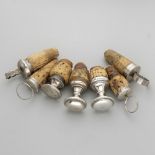 7-piece lot bottle stoppers BLA / silver.