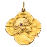 14K. Yellow gold Art Nouveau repoussé pendant set with a rose cut diamond.