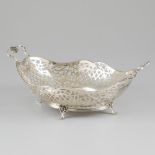 Bread basket silver.