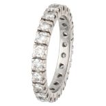 18K. White gold eternity ring set with approx. 1.55 ct. diamond.