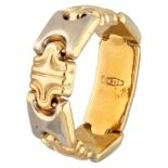 18K. Bicolor gold flexible link ring.