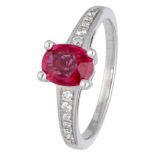 18K. White gold ring set with approx. 1.03 ct. natural ruby ​​and approx. 0.18 ct. diamond