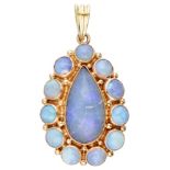 14K. Yellow gold pendant set with approx. 3.10 ct. jelly opal.