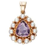 14K. Rose gold vintage pendant set with approx. 2.31 ct. amethyst and pearls.