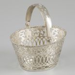 Wool / tangle basket silver.