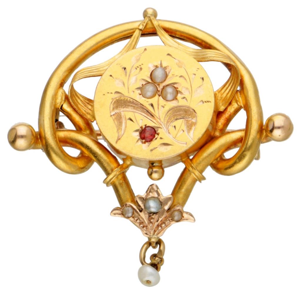 14K. Yellow gold Art Nouveau brooch set with seed pearls and glass garnet.