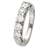 14K. White gold alliance ring set with approx. 0.96 ct. diamond.