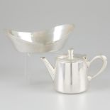 Teapot Christofle & bread basket Wiskemann silver-plated.