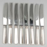 8-piece set of knives ''Haags Lofje'' silver.