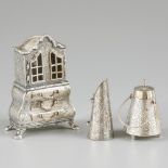 3-piece lot miniatures silver.