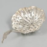 Sugar sifter spoon (Netherlands, Schoonhoven, Bartholomeus Smits 1756-1803) silver.