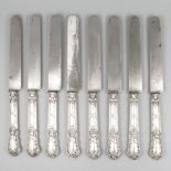 8-piece set dinner knives silver.