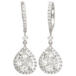 18K. White gold teardrop earrings set with approx. 2.15 ct. diamond.