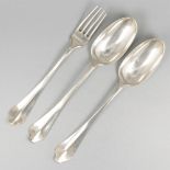 3-piece lot spoons & fork (Rotterdam, Balthasar Levit 1770-1801) silver.