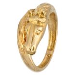 18 kt. Yellow gold ring made in the depiction of a horse's head.