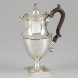 Mocha / coffee pot silver.