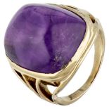 Vintage 14K. yellow gold ring set with approx. 23.00 ct. natural amethyst.